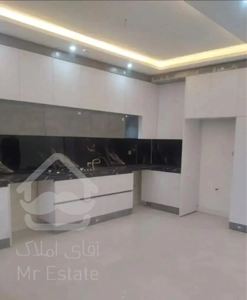 ۱۰۰متری طبقه دوم سندملکی فاصله تاحرم ۱۰دقیقه