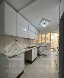 تک واحدی ۵۵ متر ۱ خواب انباری/ بالکن/فول بازسازی