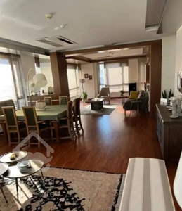 واحد آپارتمان ۱۳۵متر/۳خواب/ظفر میرداماد