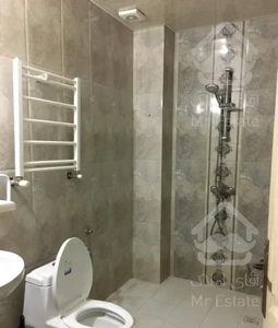 ویلا  180متر زمین 250 متر