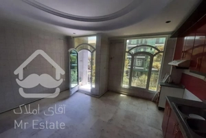 آپارتمان ۱۱۵ متری . دو خواب . نیلوفر ۱