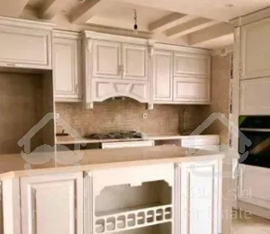 اشرفی اصفهانی باهنر 54متر 1خ فول تخلیـه