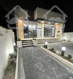 فروش ویلا مدرن/۲۲۰ زمین/۱۲۰ متر بنا/سنددار