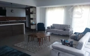 180 متری دریا گوشه