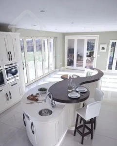 ۱۷۰ متر  طلا  خوش نقشه  هنرستان صارمی