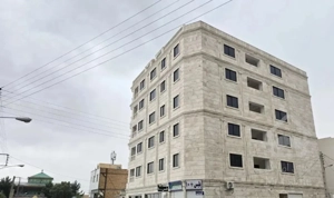 فروش آپارتمان کلید نخورده ۱۴۰ متری خ زینبیه