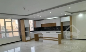 ۱۱۰ متری  نوساز  فول امکانات