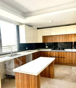 شهید عراقی / ۹۵ متر ۲ خواب نوساز / مشاعات مجلل