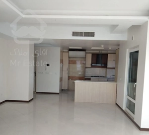 آپارتمان ۱۰۷متر دو خواب کم واحد