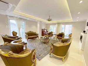 ۲۶۷متر تک واحدی تراس قابل چیدمان . تخفیف ویژه