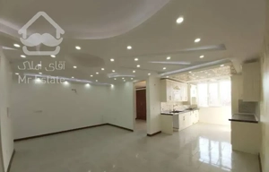 ٨٠متر/نوساز/فول امکانات/نورگیر