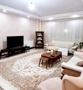 ۱۱۰ متر/ ۲خواب/غرق نور / فایل رقابتی