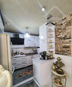 ۸۵ متر // تک بلوک // سند دار