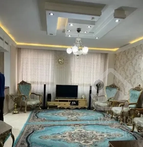 آپارتمان ۹۵متری مرکز شهر میدان نماز