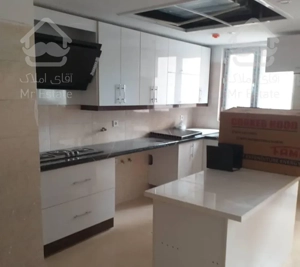 رهن ۹۲ متری،۲خوابه،کلید نخورده،چیتگر