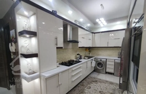 اوایل اقبال.۱۰۰متری‌.فول امکانات‌.صفرسازی شده