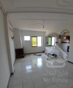 اپارتمان طبقه دوم مرکزشهر روبه رو مسجدجامع