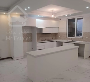 ۱۳۵متر دوخواب آسانسور دارد شهرک الاهیه