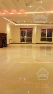 فروش آپارتمان سه خوابه در صادقیه