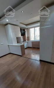 آپارتمان۷۷متری ویلاشهر چیتگر وردآورد سروآزاد