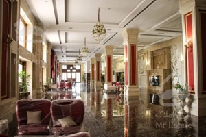 برج باغ مجلل مژده