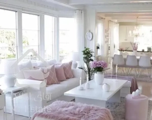 ۱۲۷ متر تک برج ونوس دریاچه