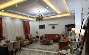 آپارتمان دوخواب ضیابری کوچه مهر(آموزش و پرورش)