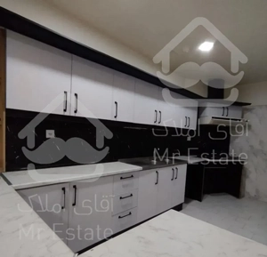 آپارتمان 80متری//دوخواب//شهرک غرب