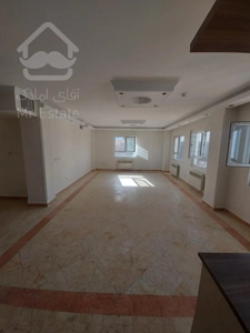 فروش ۱۳۸ متری دریاچه ۳ خواب سند دار