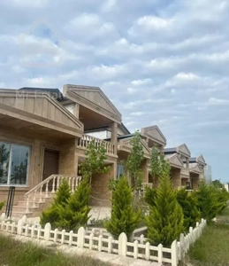 ویلا نیم پلوت ۲۲۰ متر شهرکی