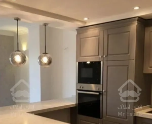 ٩٦ متر / دو خواب / نما تراورتن/طوقانى شهران