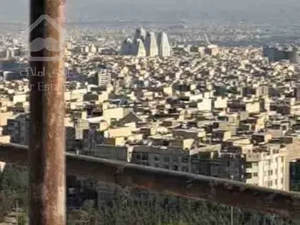 🔑 برج آقاخان – جایی که زندگی عادی به تجربه‌ای خاص تبدیل میشه