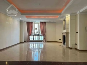 نیاوران ۱۰۵متر متریال داخلی بینظیر لوکیشن عالی