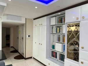 فروش آپارتمان 127متری 2 خواب شهرک ولیعصر