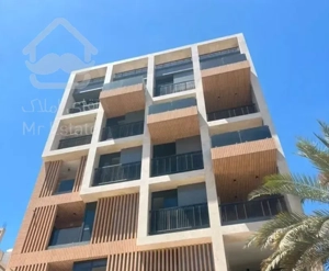 فروش یک دستگاه آپارتمان ۱۲۵ متری