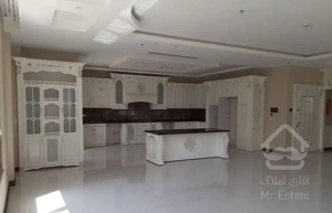 ۱۷۰متر/جلال قبل فرهنگ،میرزا/ط۲ جنوبی