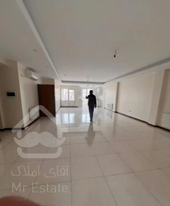 آپارتمان اداری ۱۲۷ متر موقعیت عالی