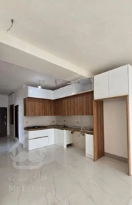 طالقانی ۱۰۰ متر طبقه ۴ با تراس قابل چیدمان