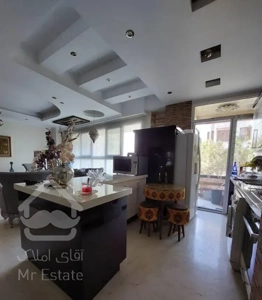 آپارتمان ۱۶۰ متر سه خواب فول بازسازی یارمحمدی