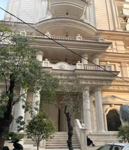 ۲۵۵ متر آپارتمان لوکس باغ فردوس