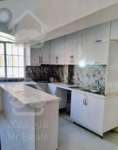 ۷۷متر شناور در نور با دسترسی آسان حتی مجرد