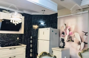 ۶۱متر/زمزم      خوش نقشه     تراس دار