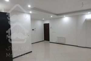 اشرفی شهرک نفت۱۰۵متر۵ساله ۲نبش