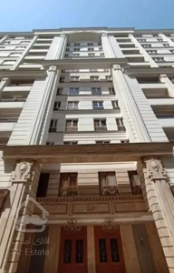 واحد ۱۱۹ متری/ فول امکانات/ برج سهند/ سنددار