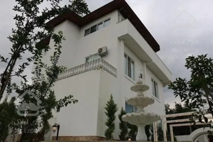 ویلای ۱۶۰۰متری اقدسیه گلستان جنوبی