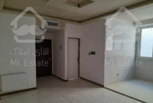 ۵۰ متری کلید نخورده