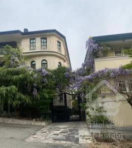 ۸۰۰ متر زمین/۱۰۰۰ متر بنا/ ۳ واحدی