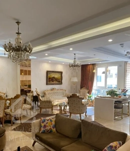 ۱۰۸متــر ، سـالن‌پرده‌خـور ‌، خـوش‌چیدمـان ، ۶ساله