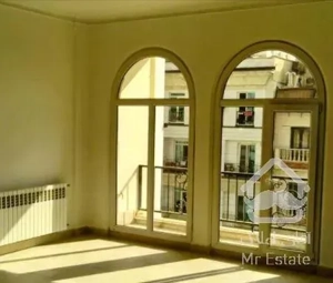 105متر ۱ تراس رو به جنوب یه تراس روبه شمال