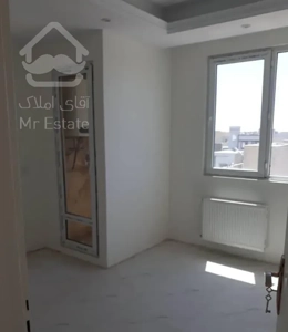 63 متر نوساز کلید نخورده